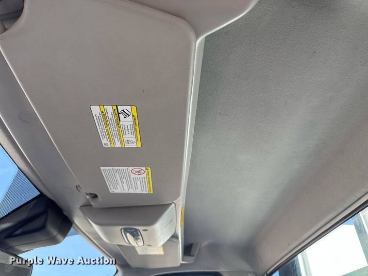 image for item EG2351 2015 Ford Transit 350 utility / service van