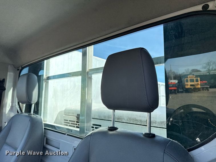 image for item EG2351 2015 Ford Transit 350 utility / service van