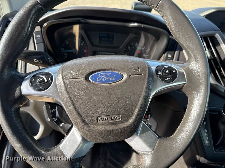 image for item EG2351 2015 Ford Transit 350 utility / service van