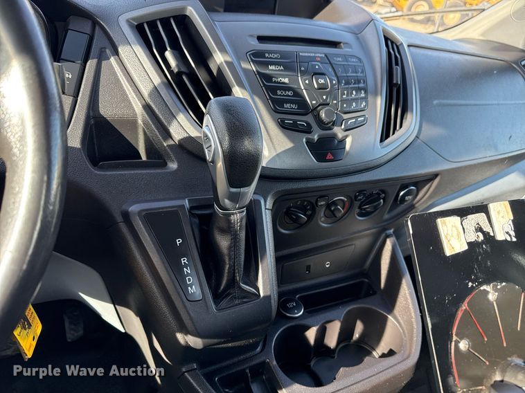 image for item EG2351 2015 Ford Transit 350 utility / service van