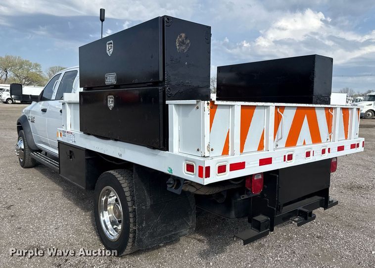 image for item EG5696 2016 Dodge Ram 4500HD Crew Cab flatbed truck