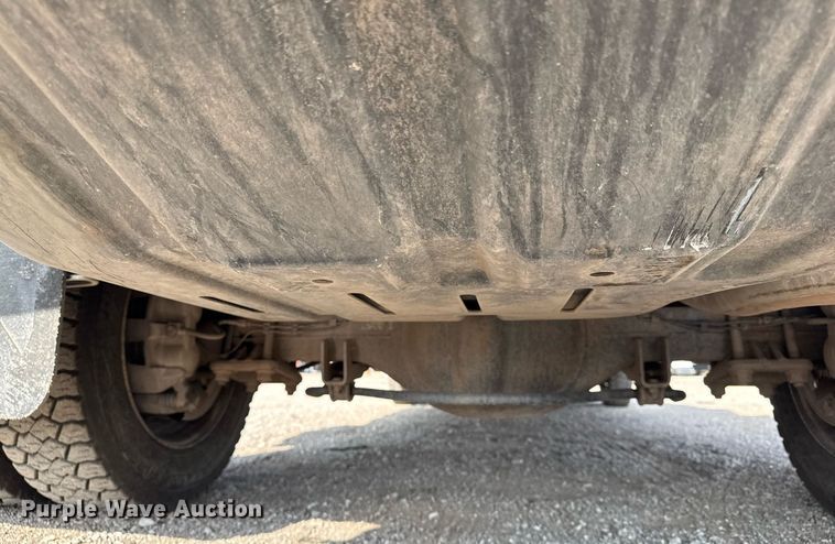 image for item EG5696 2016 Dodge Ram 4500HD Crew Cab flatbed truck