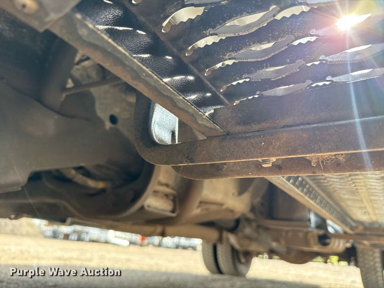 image for item EG5696 2016 Dodge Ram 4500HD Crew Cab flatbed truck