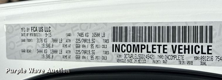 image for item EG5696 2016 Dodge Ram 4500HD Crew Cab flatbed truck