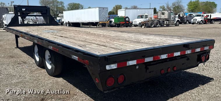 image for item EG5737 2015 PJ  flatbed trailer