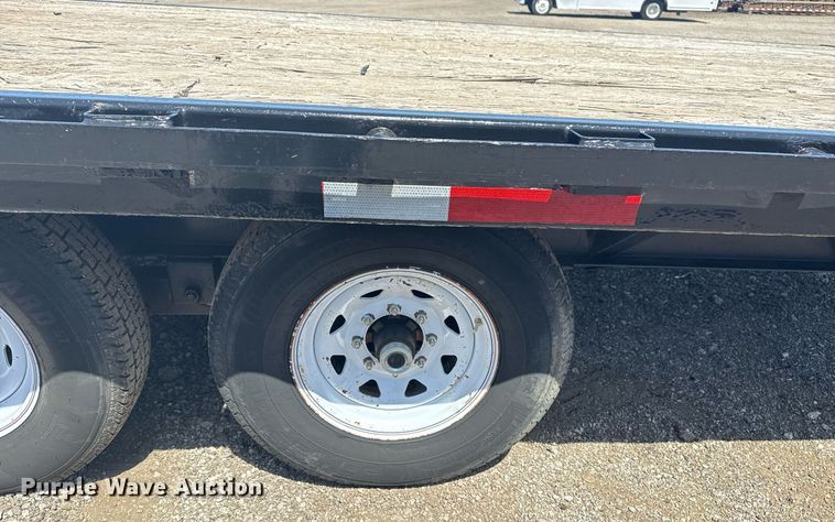 image for item EG5737 2015 PJ  flatbed trailer