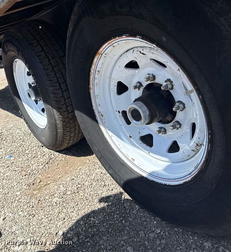 image for item EG5737 2015 PJ  flatbed trailer