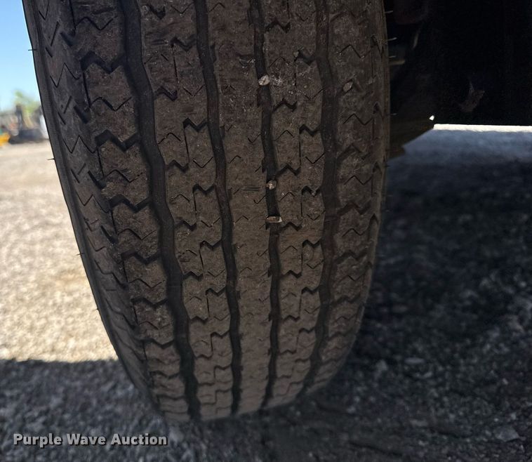 image for item EG5737 2015 PJ  flatbed trailer