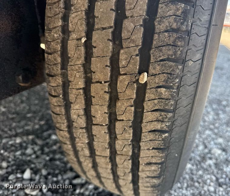 image for item EG5737 2015 PJ  flatbed trailer