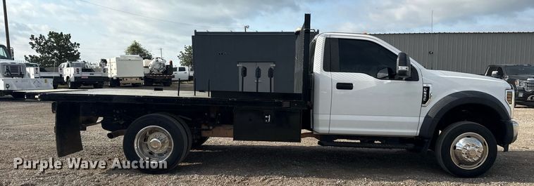 image for item EG5761 2018 Ford F550 flatbed truck