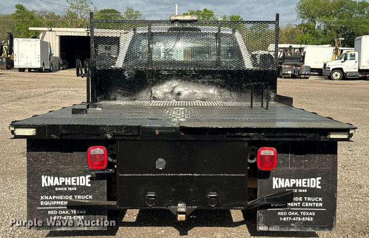 image for item EG5761 2018 Ford F550 flatbed truck