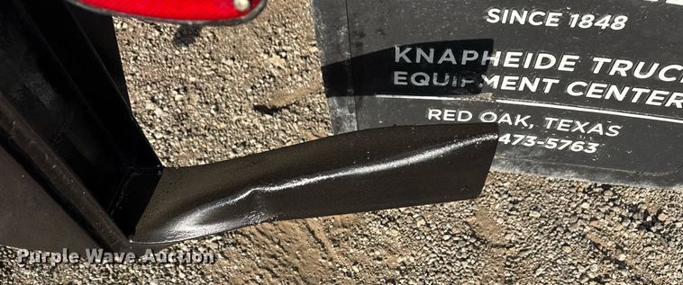 image for item EG5761 2018 Ford F550 flatbed truck