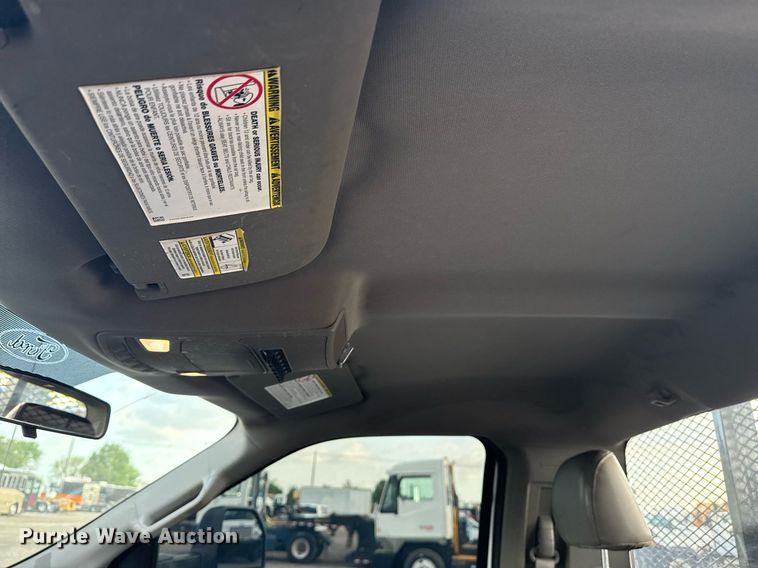 image for item EG5761 2018 Ford F550 flatbed truck