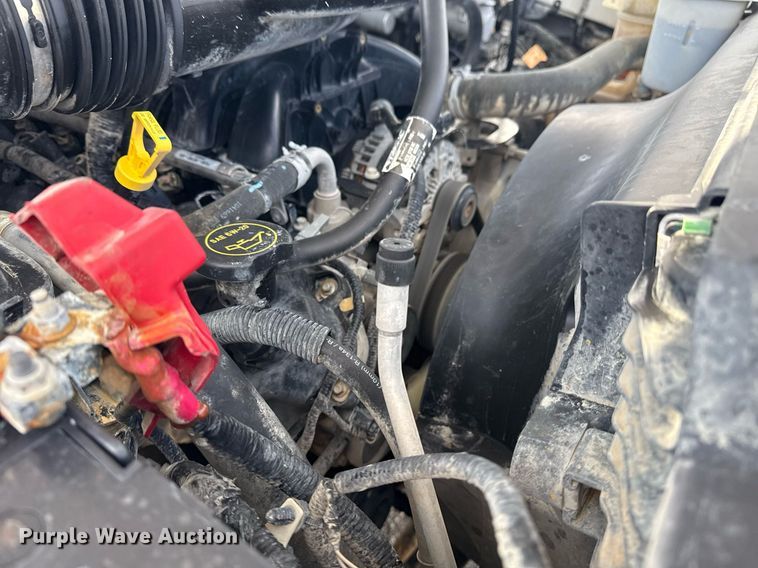 image for item EG5761 2018 Ford F550 flatbed truck