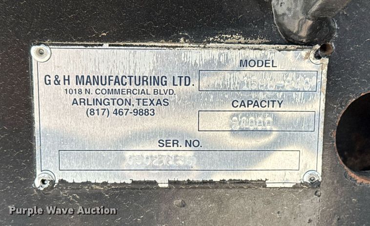 image for item EG5765 2013 Hino 338 roll-off container truck