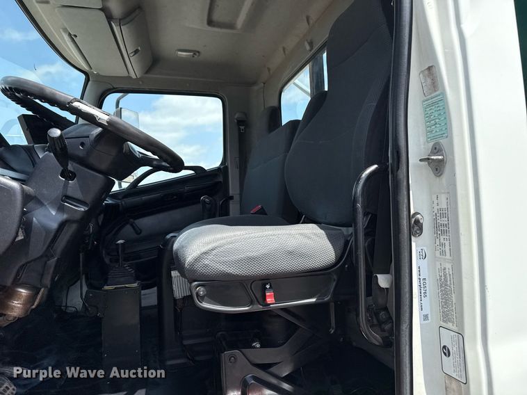 image for item EG5765 2013 Hino 338 roll-off container truck