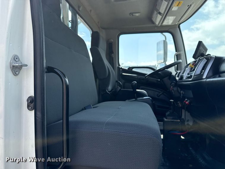 image for item EG5765 2013 Hino 338 roll-off container truck