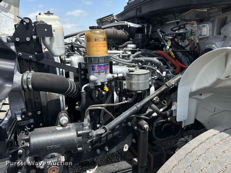 image for item EG5765 2013 Hino 338 roll-off container truck