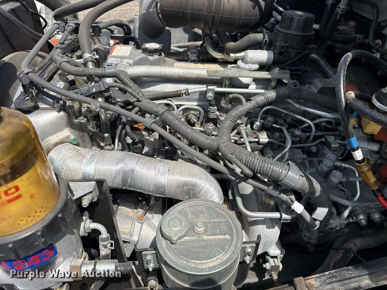 image for item EG5765 2013 Hino 338 roll-off container truck