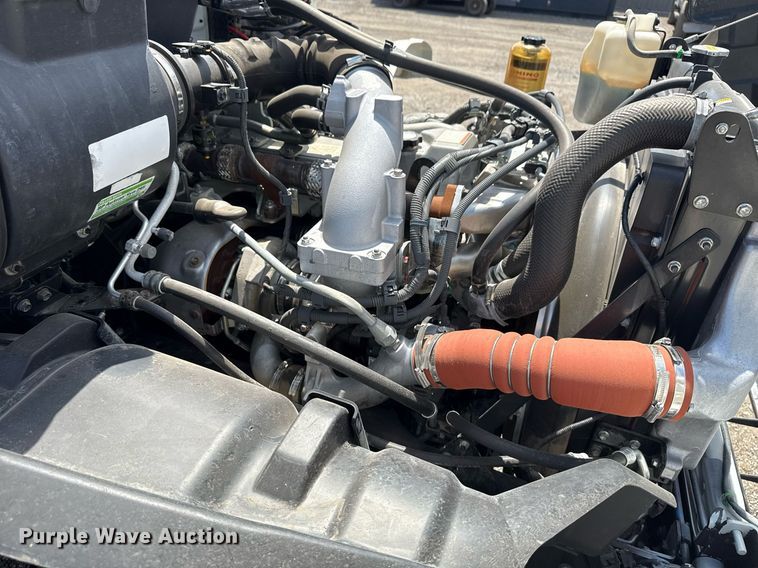 image for item EG5765 2013 Hino 338 roll-off container truck