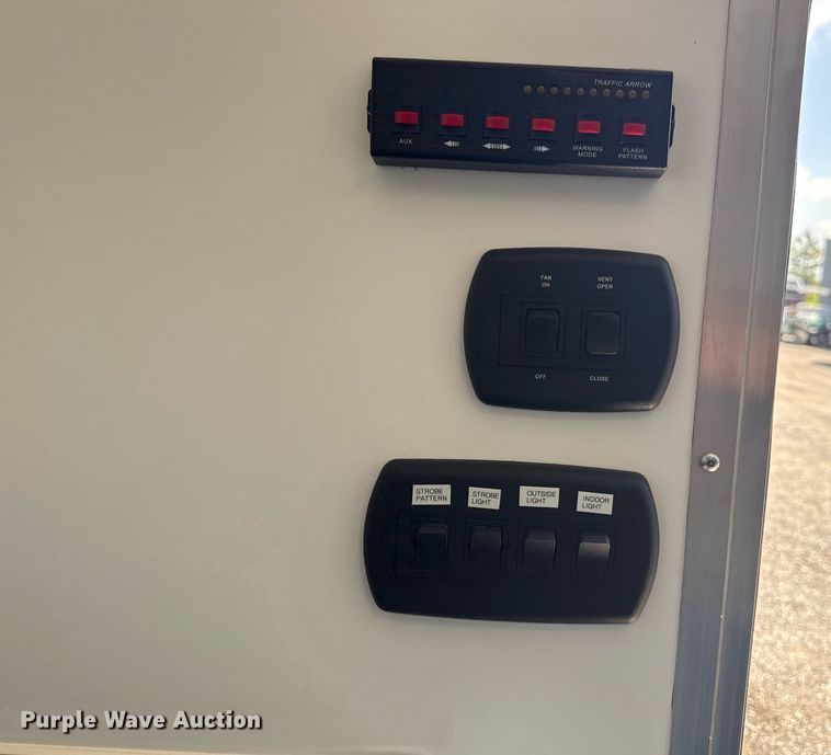 image for item EG5767 2022 InTech fiber optic splicing trailer