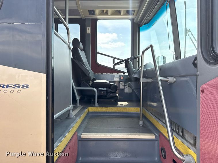 image for item EG5768 2009 BlueBird Coachworks coach bus