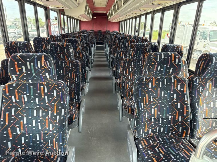 image for item EG5768 2009 BlueBird Coachworks coach bus