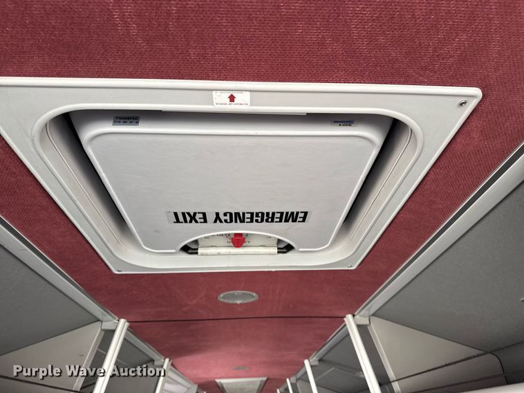 image for item EG5768 2009 BlueBird Coachworks coach bus