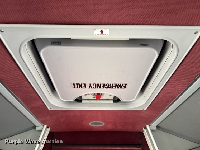 image for item EG5768 2009 BlueBird Coachworks coach bus