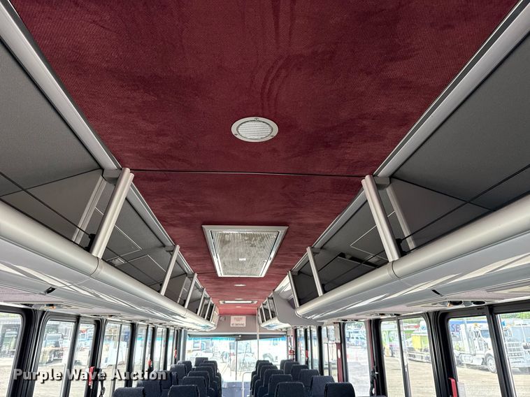 image for item EG5768 2009 BlueBird Coachworks coach bus