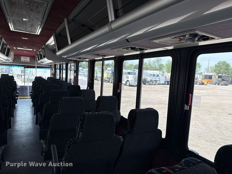 image for item EG5768 2009 BlueBird Coachworks coach bus