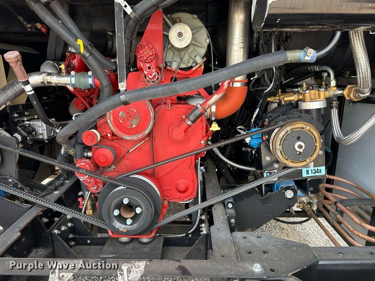 image for item EG5768 2009 BlueBird Coachworks coach bus