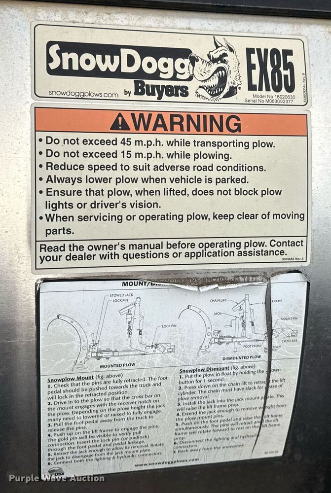 image for item EG5776 2013 Ford F550 flatbed truck