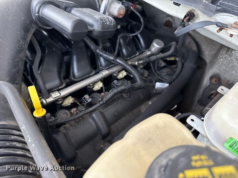 image for item EG5776 2013 Ford F550 flatbed truck