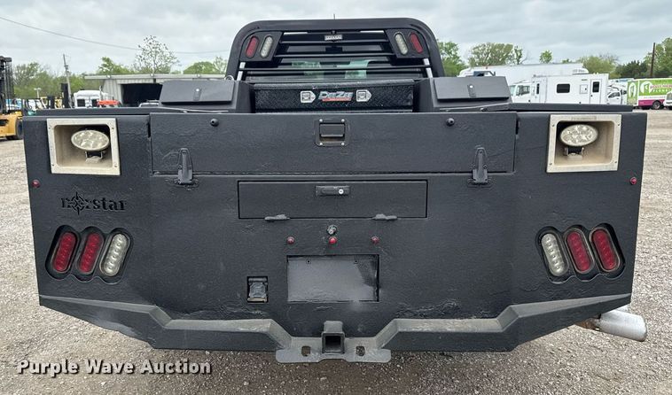 image for item EG5780 2019 Ford F350 Super Duty Crew Cab flatbed pickup truck