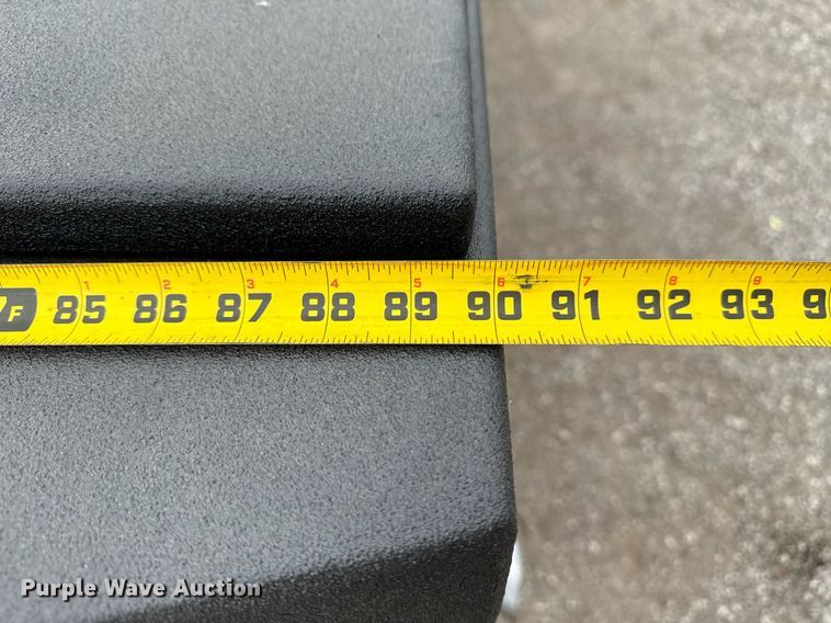 image for item EG5780 2019 Ford F350 Super Duty Crew Cab flatbed pickup truck