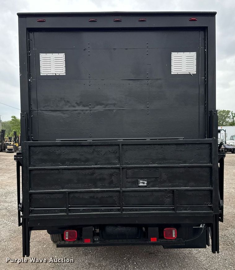 image for item EG5784 2014 Ford F550 box truck