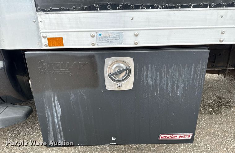 image for item EG5784 2014 Ford F550 box truck