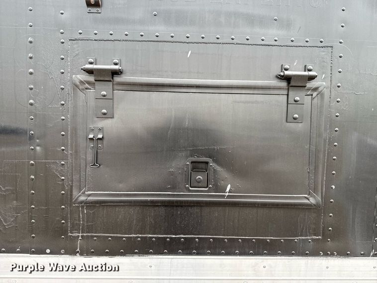 image for item EG5784 2014 Ford F550 box truck