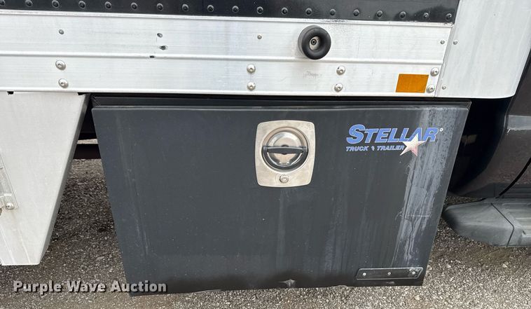 image for item EG5784 2014 Ford F550 box truck