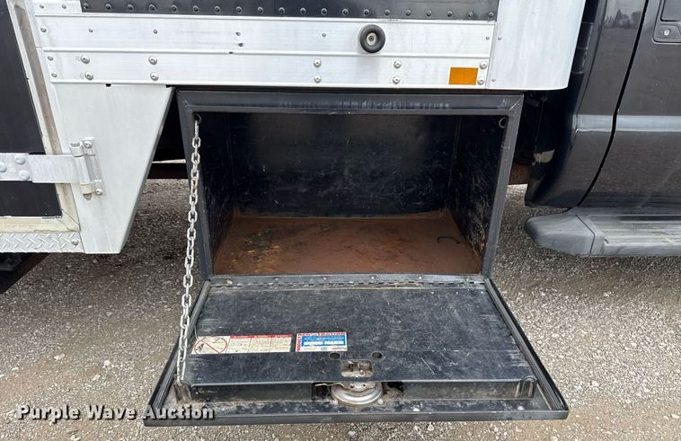 image for item EG5784 2014 Ford F550 box truck