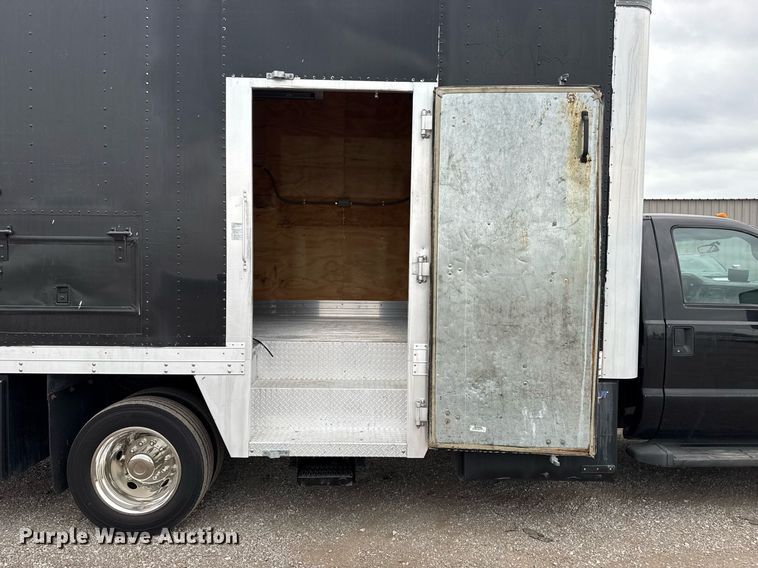 image for item EG5784 2014 Ford F550 box truck