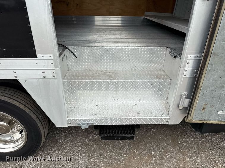 image for item EG5784 2014 Ford F550 box truck