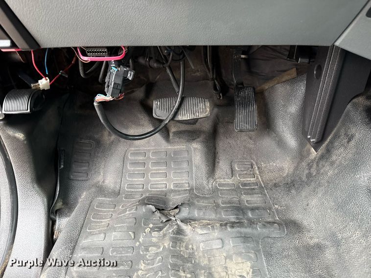 image for item EG5784 2014 Ford F550 box truck