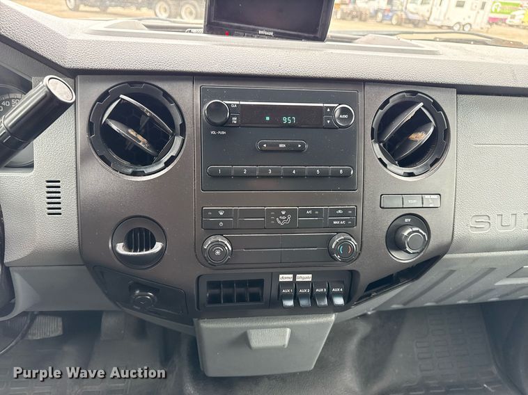 image for item EG5784 2014 Ford F550 box truck