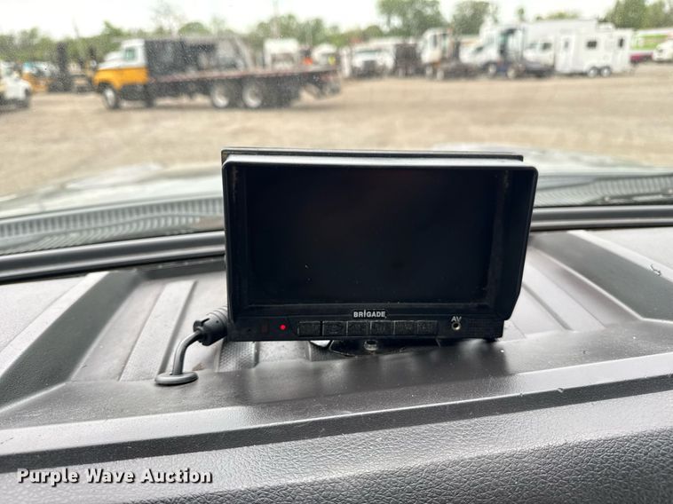 image for item EG5784 2014 Ford F550 box truck