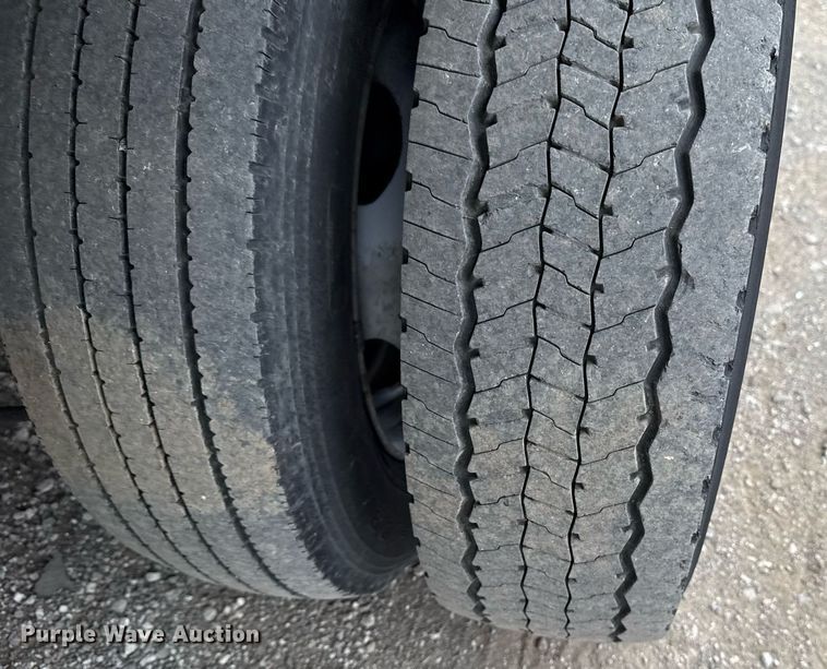 image for item EG5784 2014 Ford F550 box truck