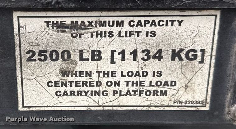 image for item EG5798 2019 Kenworth T370 box truck