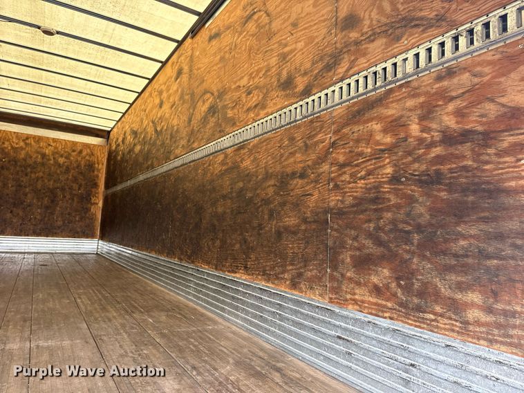 image for item EG5798 2019 Kenworth T370 box truck