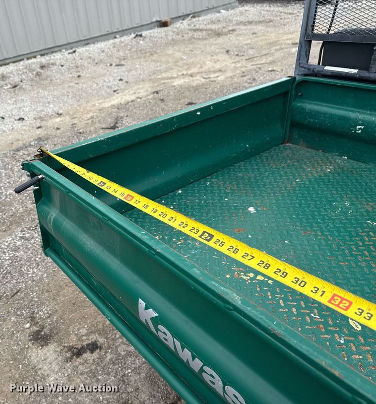 image for item EG5804 2007 Kawasaki Mule 3010 utility vehicle